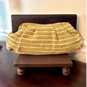 DISCOUNTED!!!  OLD NAVY Wooden Handle Cloth Clutch Handbag Bermuda Bag